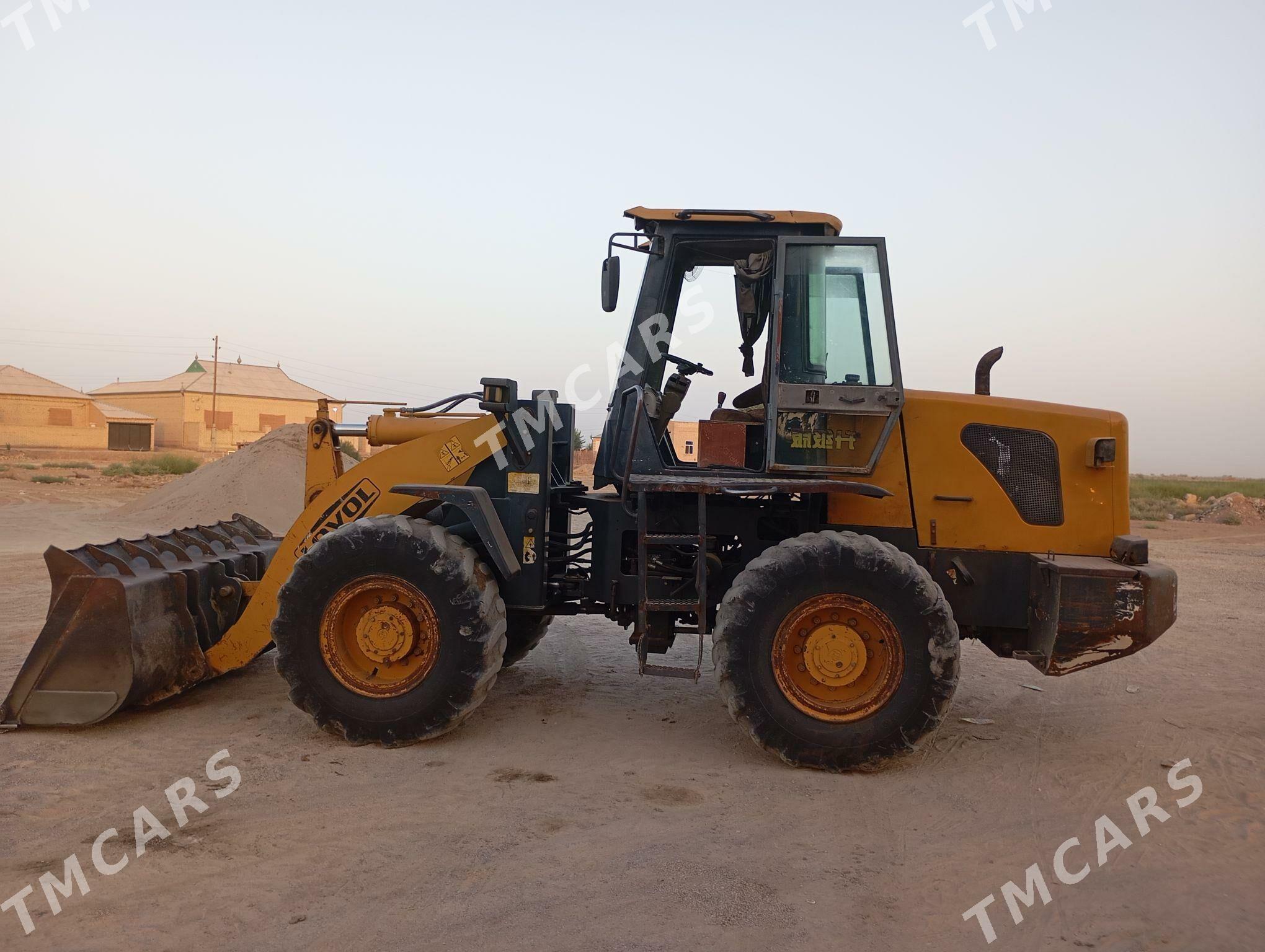 XCMG LW300F 2010 - 320 000 TMT - Мары - img 4