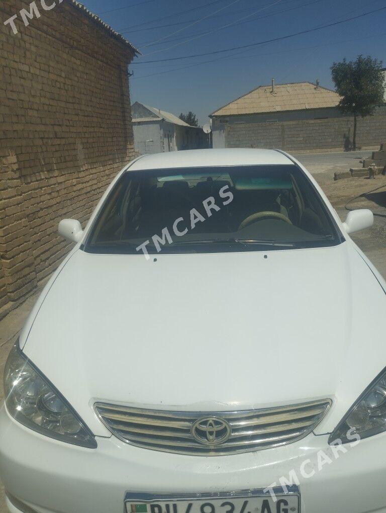 Toyota Camry 2003 - 122 000 TMT - Büzmeýin - img 2