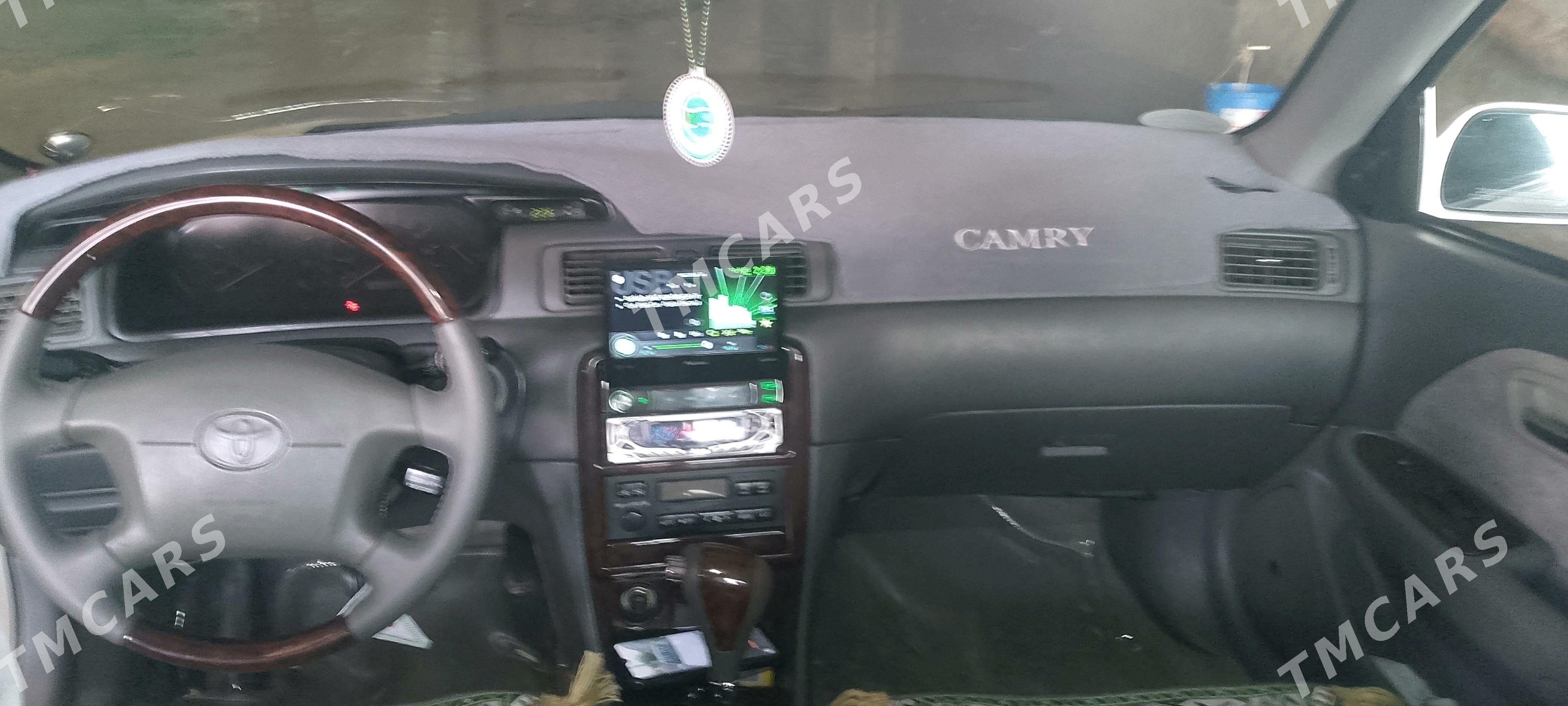 Toyota Camry 1998 - 185 000 TMT - Акдепе - img 4