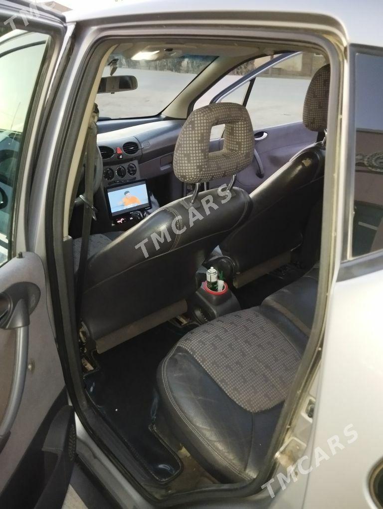 Mercedes-Benz A150 2000 - 65 000 TMT - Гурбансолтан Едже - img 4