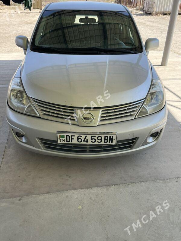 Nissan Versa 2010 - 110 000 TMT - Балканабат - img 4