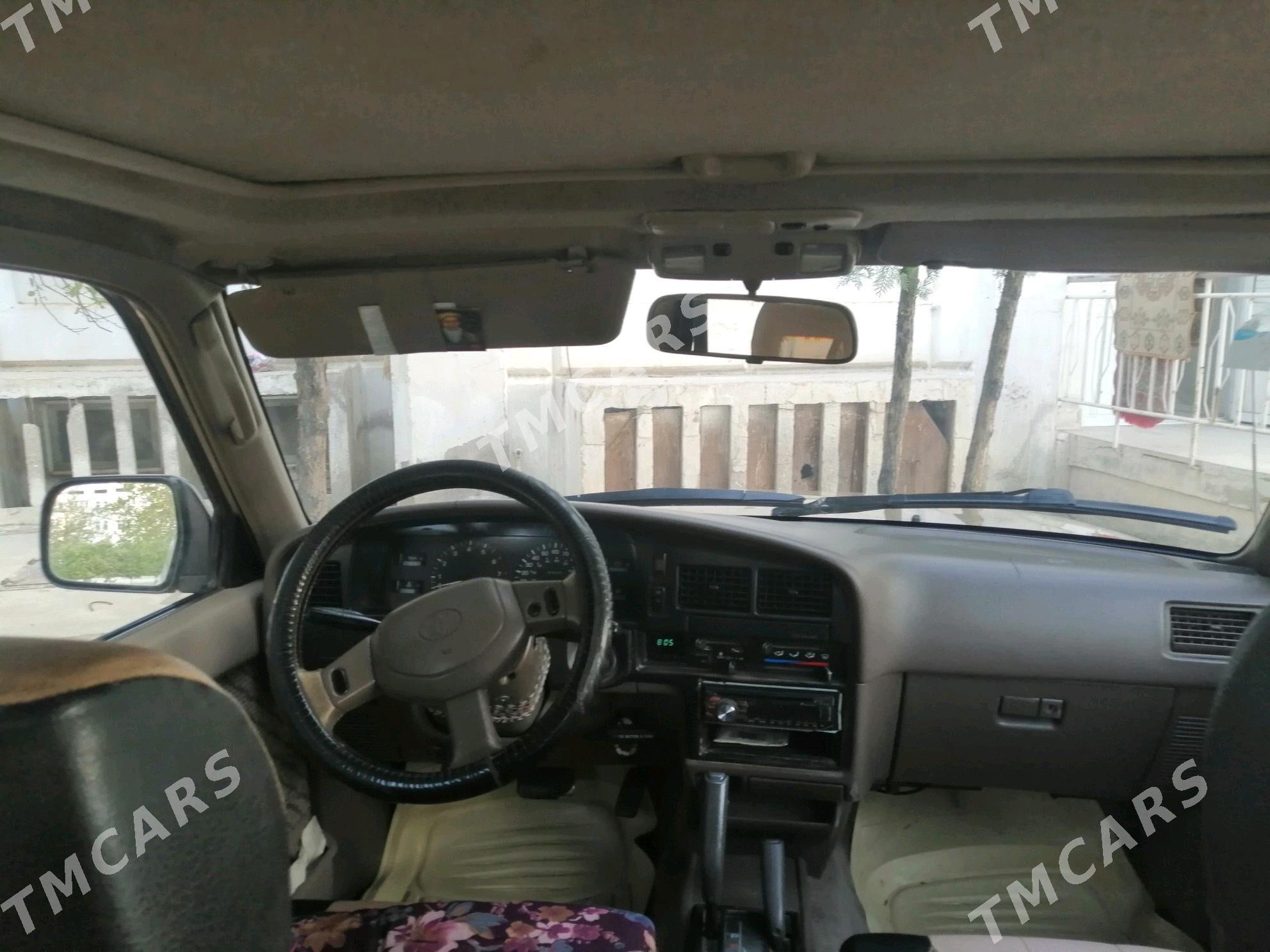 Toyota 4Runner 1995 - 70 000 TMT - Balkanabat - img 5