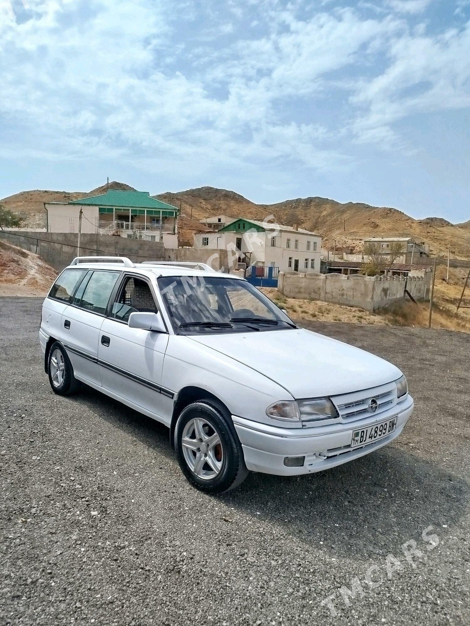 Opel Astra 1993 - 40 000 TMT - Türkmenbaşy - img 3