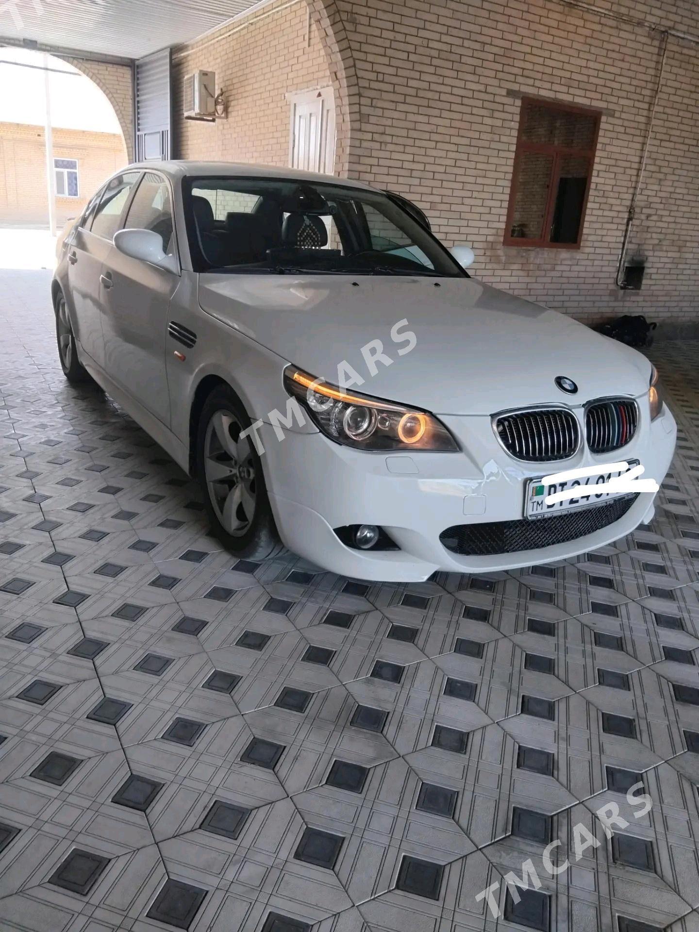 BMW E60 2008 - 190 000 TMT - Çärjew - img 5