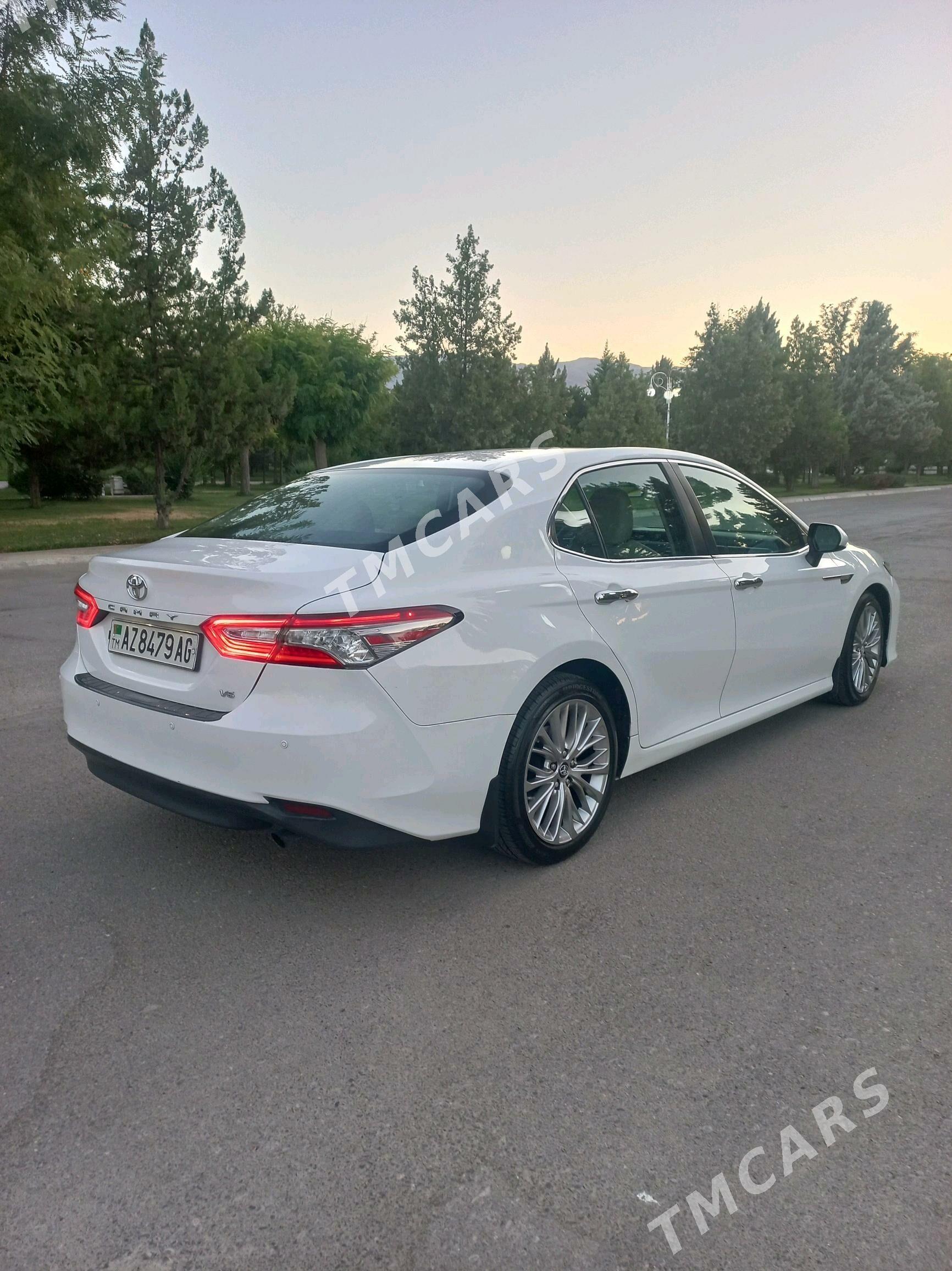 Toyota Camry 2018 - 284 000 TMT - Ашхабад - img 4