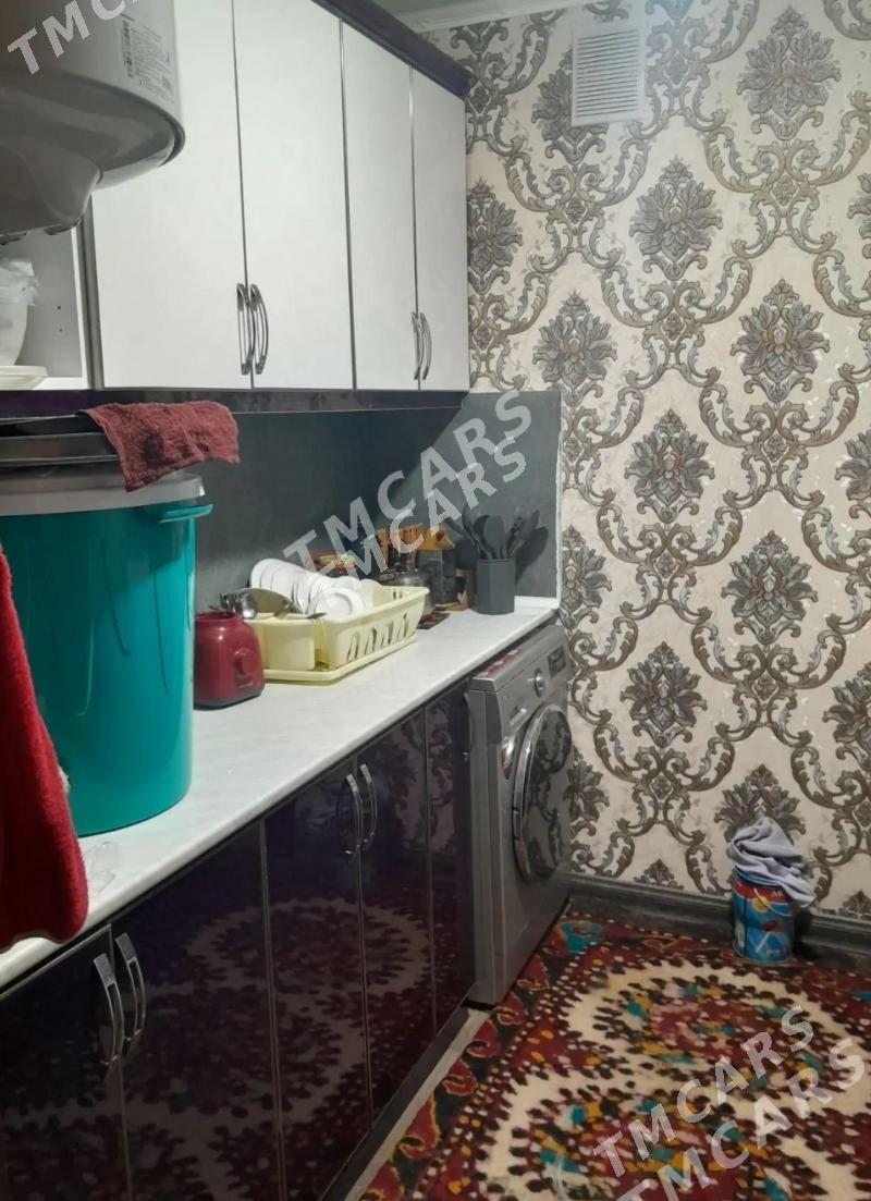 (2376)-9MKR AÝTAKOW KÖÇE 2-KOMNAT 1-ETAJ PANELKA - Aşgabat - img 7