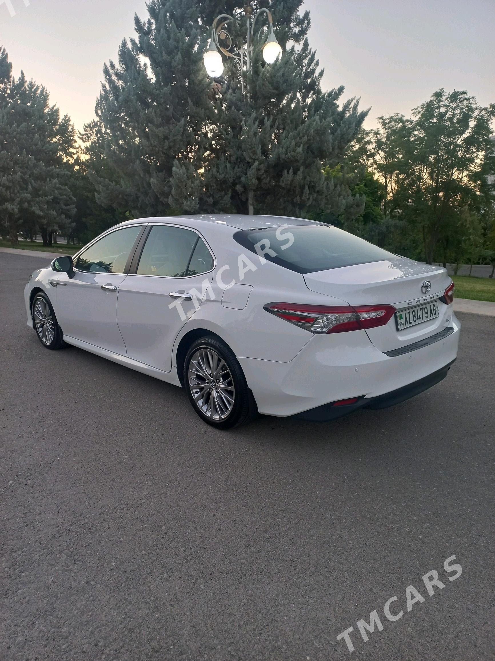 Toyota Camry 2018 - 284 000 TMT - Ашхабад - img 5