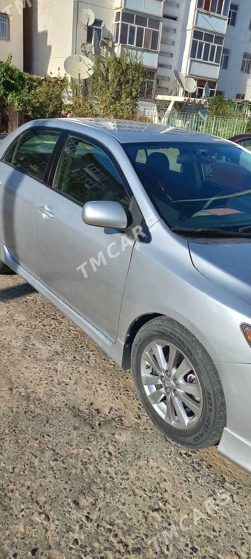 Toyota Corolla 2010 - 150 000 TMT - Türkmenabat - img 2