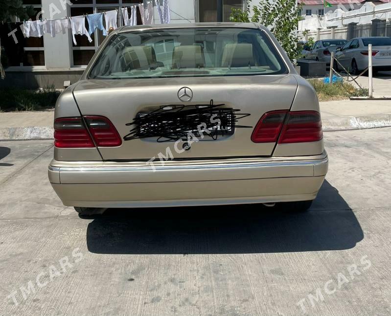 Mercedes-Benz E320 2001 - 90 000 TMT - Balkanabat - img 4
