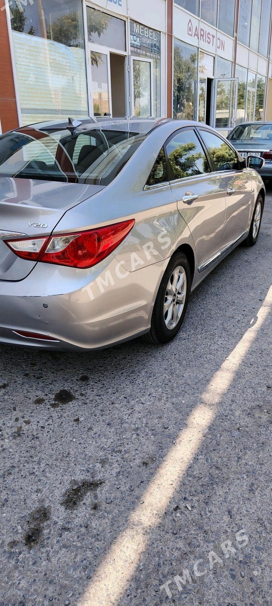 Hyundai Sonata 2011 - 160 000 TMT - Болдумсаз - img 4