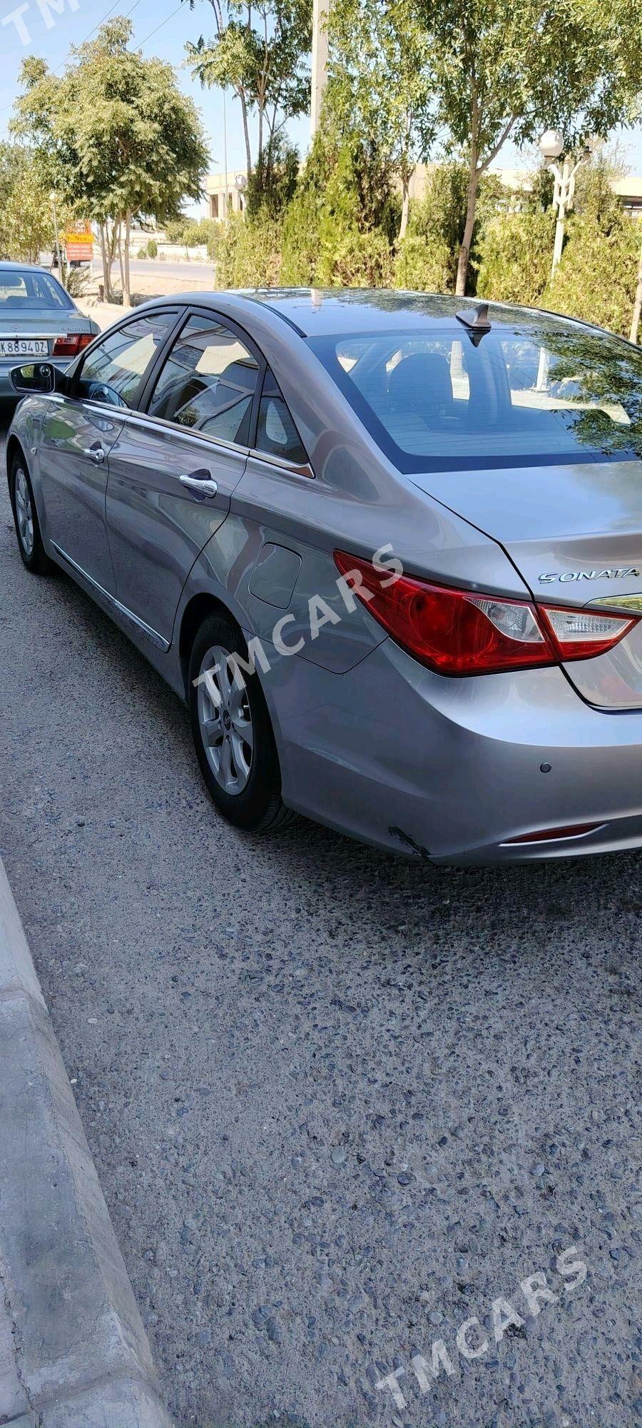 Hyundai Sonata 2011 - 160 000 TMT - Болдумсаз - img 5