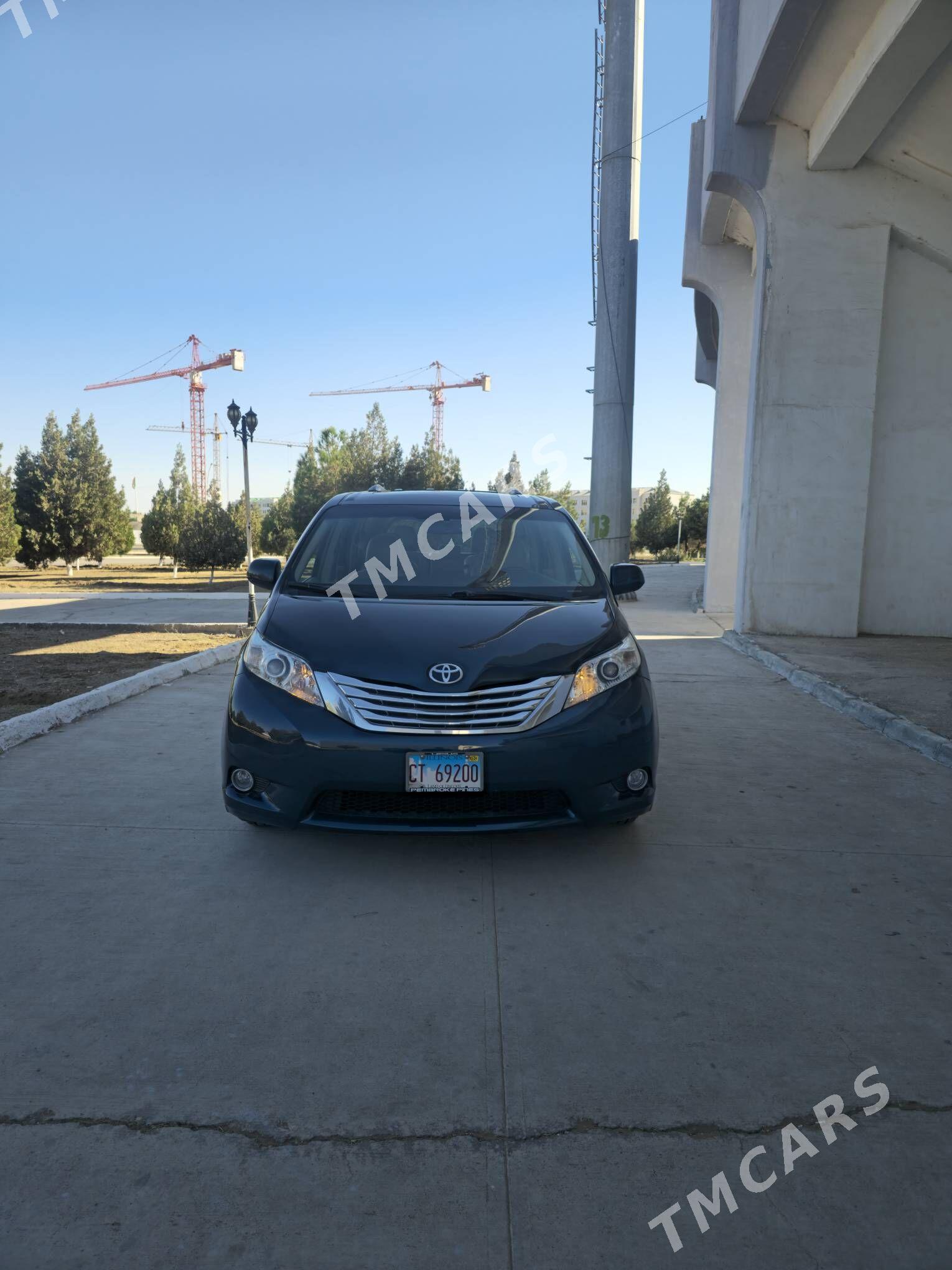 Toyota Sienna 2010 - 290 000 TMT - Mary - img 2