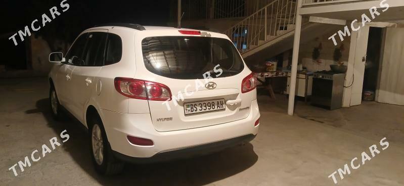 Hyundai Santa Fe 2009 - 175 000 TMT - Ашхабад - img 3