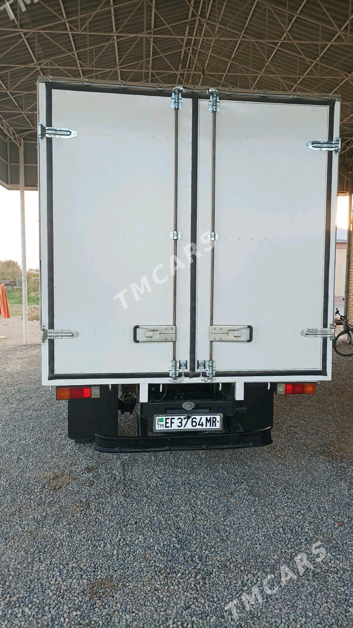 Mitsubishi Canter 2013 - 420 000 TMT - Мары - img 4