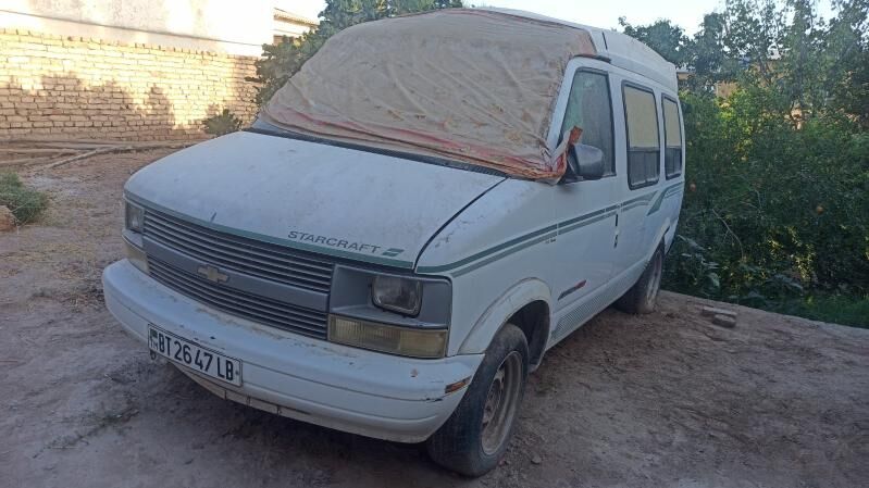 Şewrolet Astro GMC 25 000 TMT - Дянев - img 4