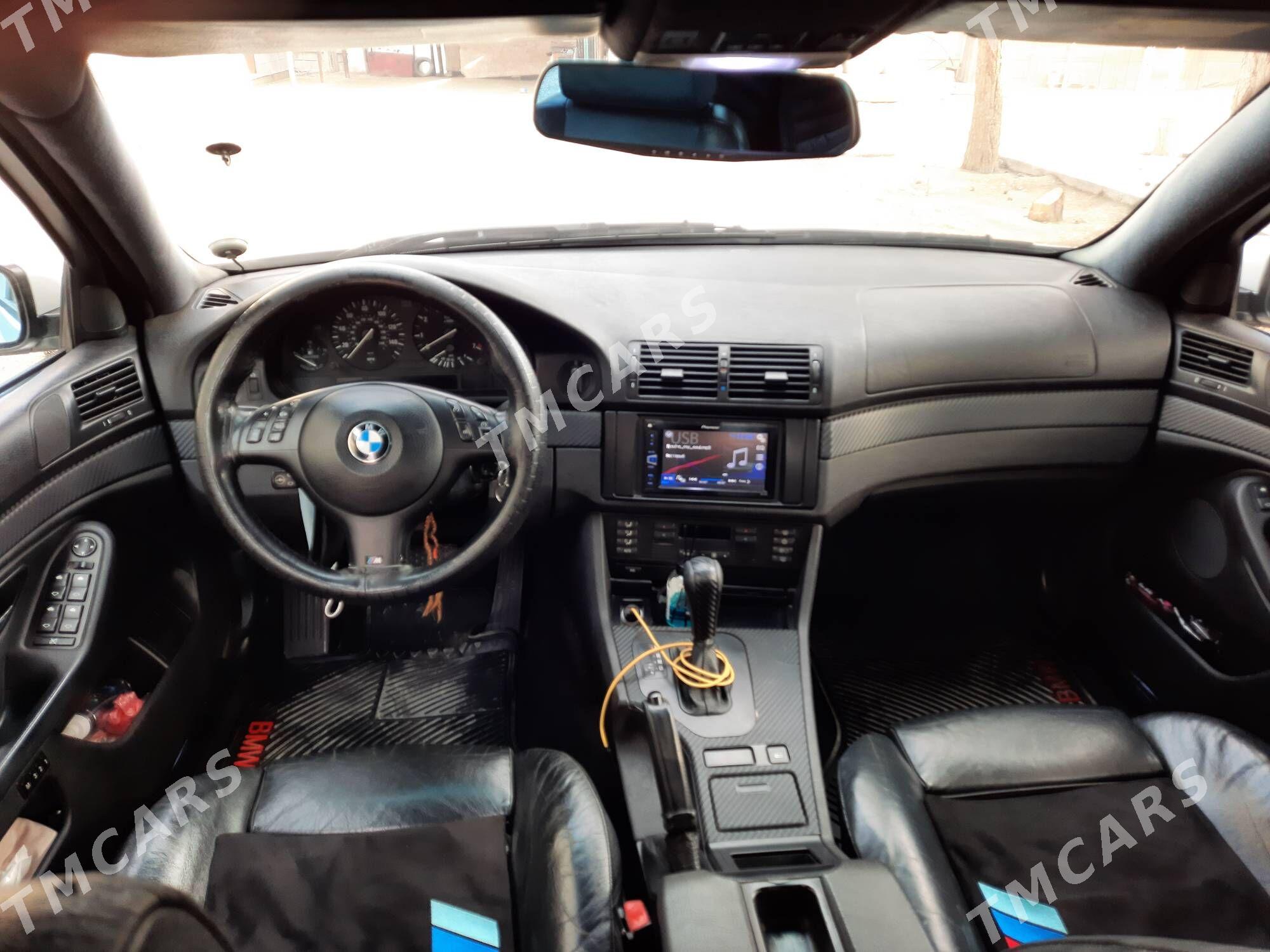 BMW E39 2002 - 140 000 TMT - Balkanabat - img 5