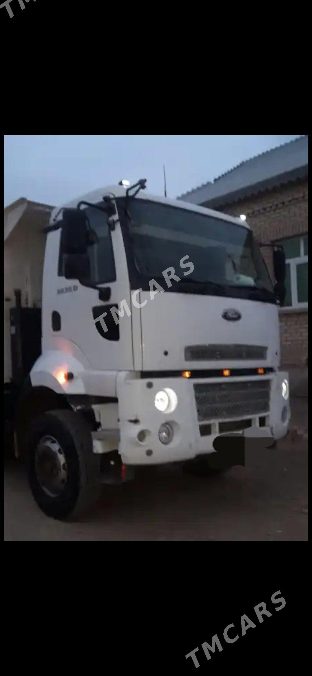 Ford Cargo 3536M 2014 - 700 000 TMT - Ашхабад - img 4