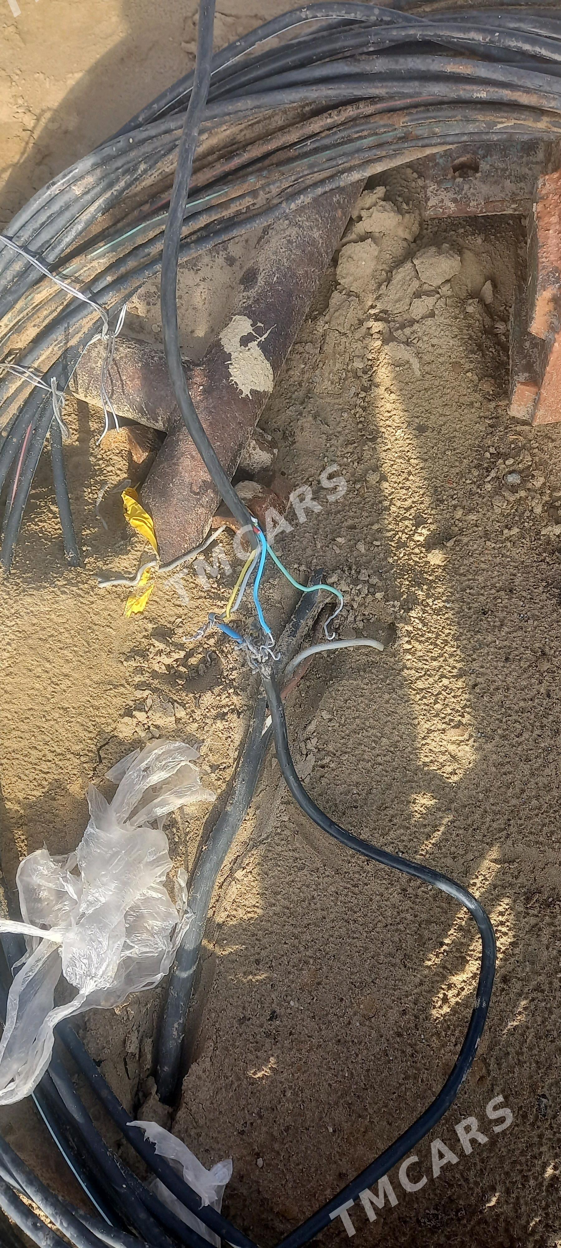 Satlyk ýer 27 nji kw, - Jebel - img 1