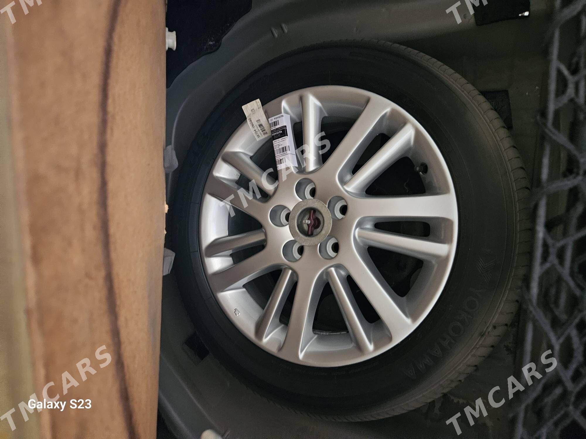 Toyota Aurion 2011 - 280 000 TMT - Türkmenbaşy - img 4