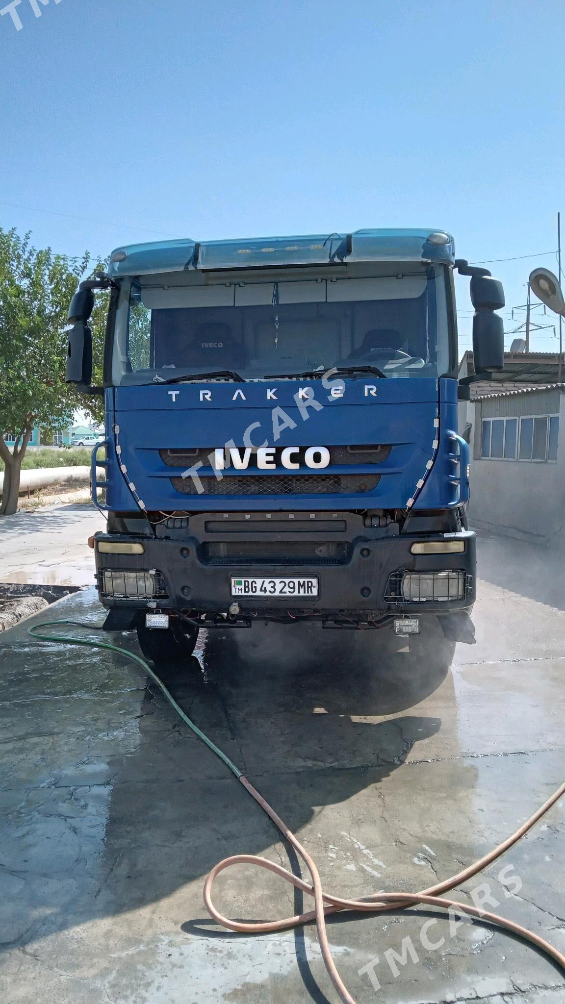 Iveco Trakker 2008 - 500 000 TMT - Мары - img 3