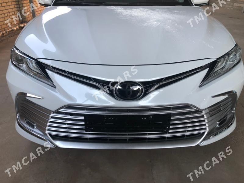 Toyota Camry 2021 - 385 000 TMT - Байрамали - img 7