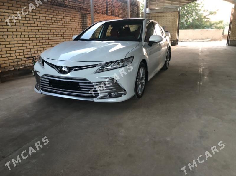 Toyota Camry 2021 - 385 000 TMT - Байрамали - img 5