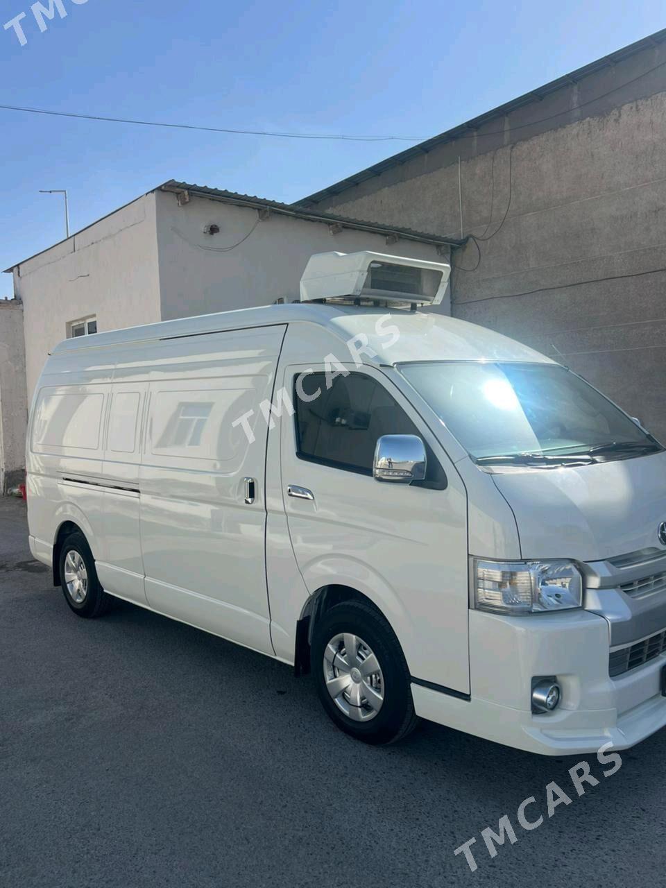 Toyota Hiace 2018 - 425 000 TMT - Türkmenabat - img 2