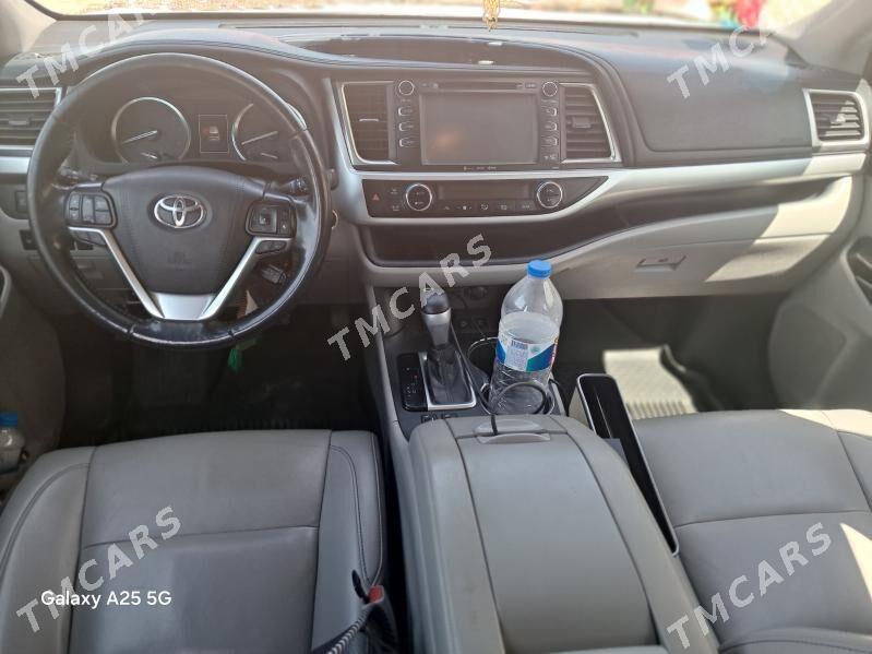 Toyota Highlander 2019 - 445 000 TMT - Болдумсаз - img 3
