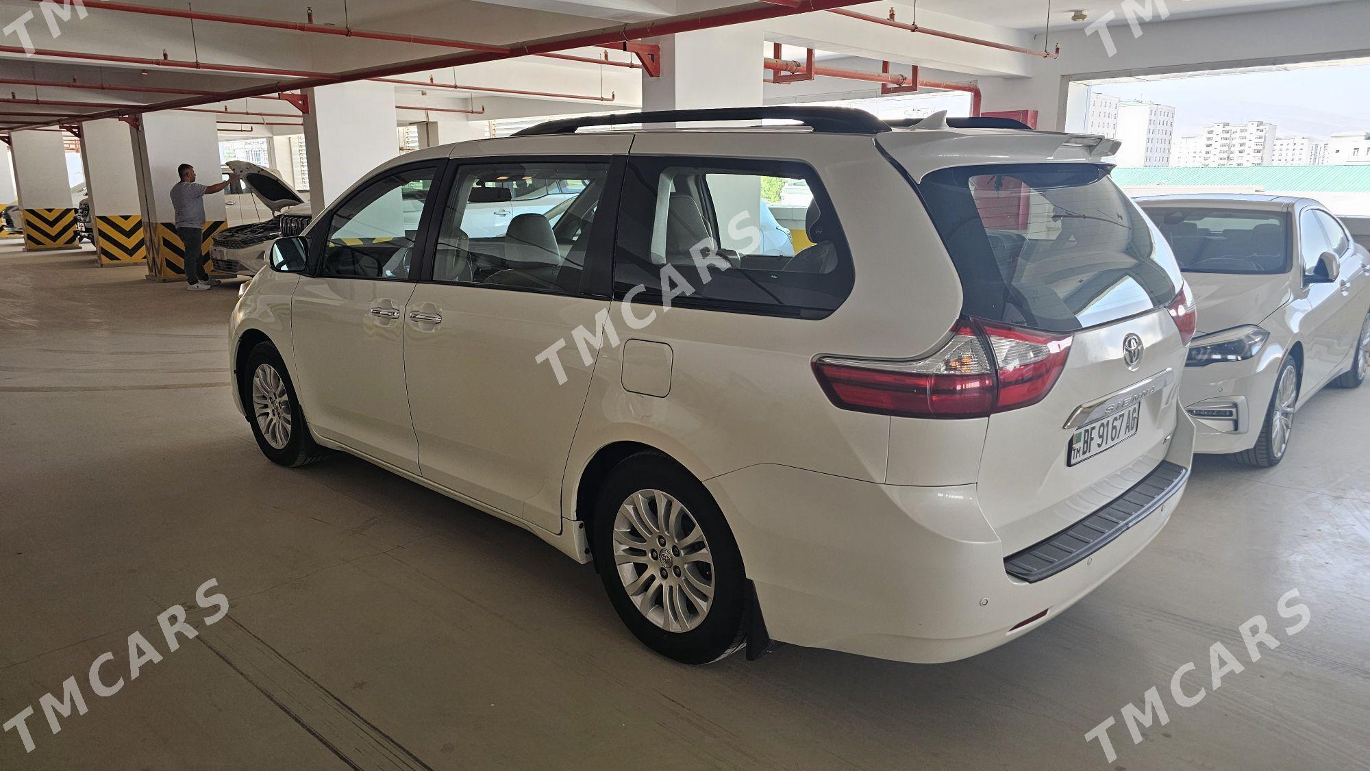 Toyota Sienna 2016 - 370 000 TMT - Aşgabat - img 3