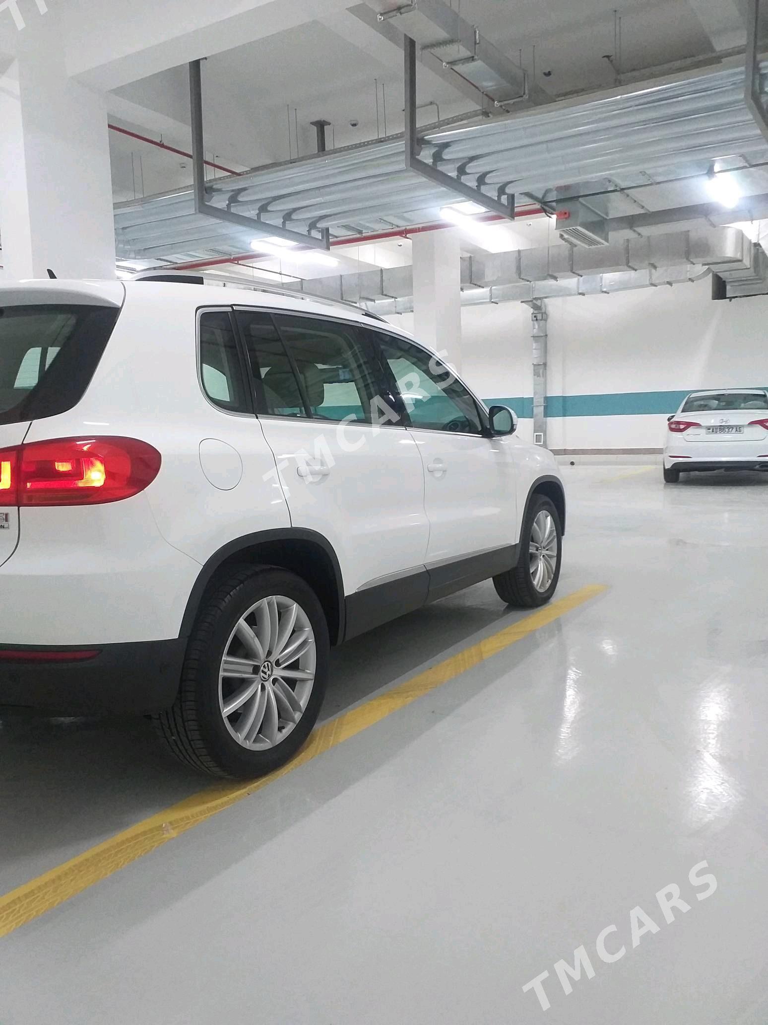 Volkswagen Tiguan 2011 - 165 000 TMT - Ашхабад - img 4