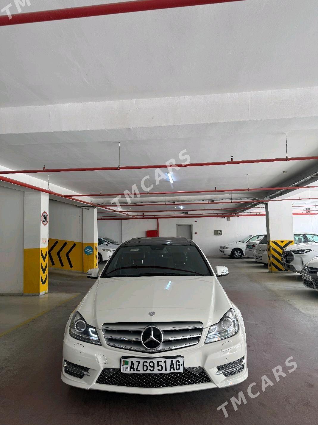 Mercedes-Benz C350 2012 - 275 000 TMT - Aşgabat - img 7