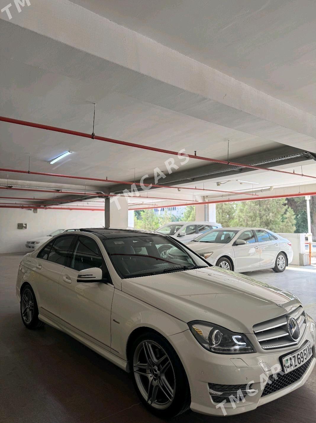 Mercedes-Benz C350 2012 - 275 000 TMT - Aşgabat - img 4