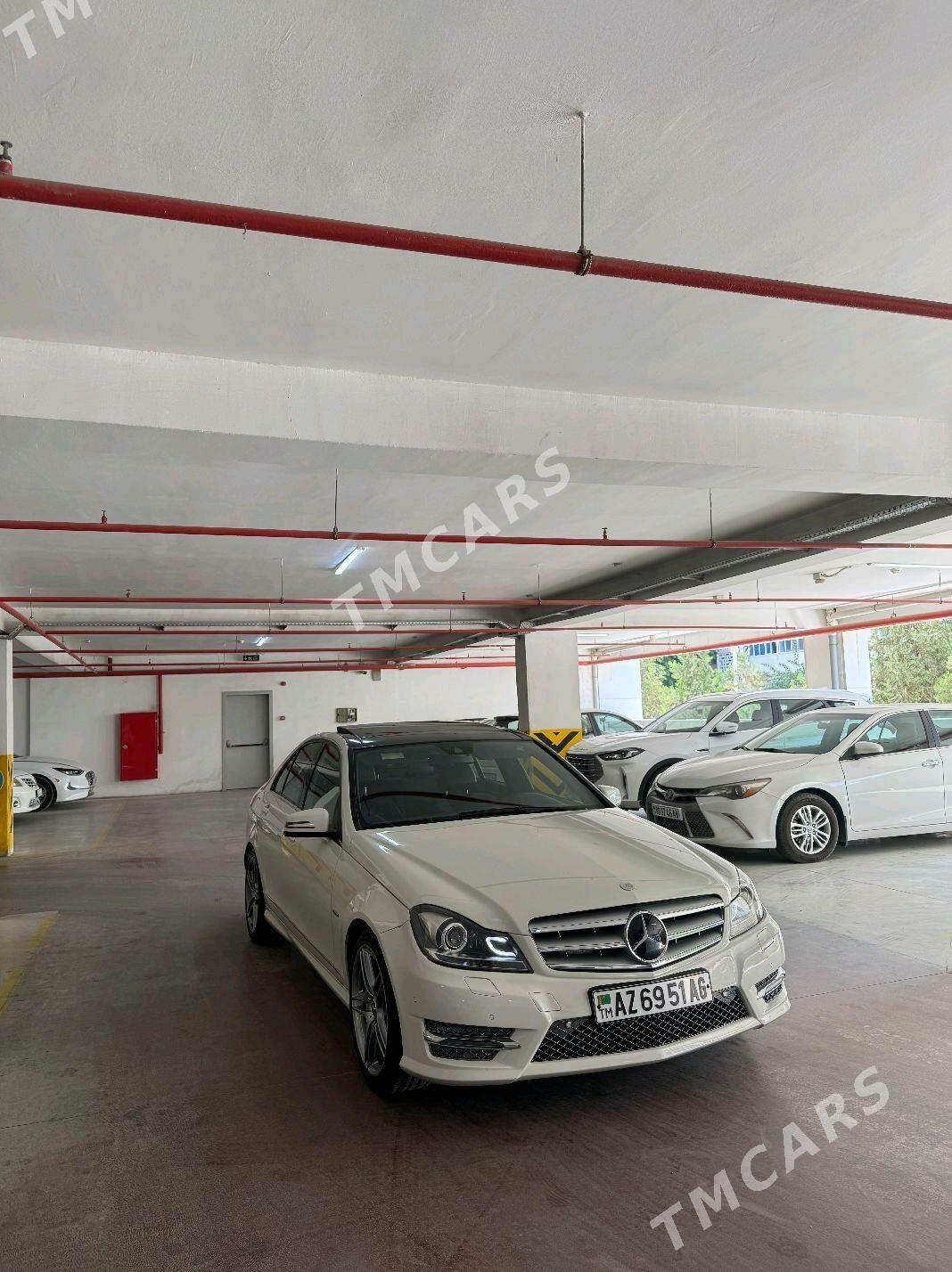 Mercedes-Benz C350 2012 - 275 000 TMT - Aşgabat - img 5