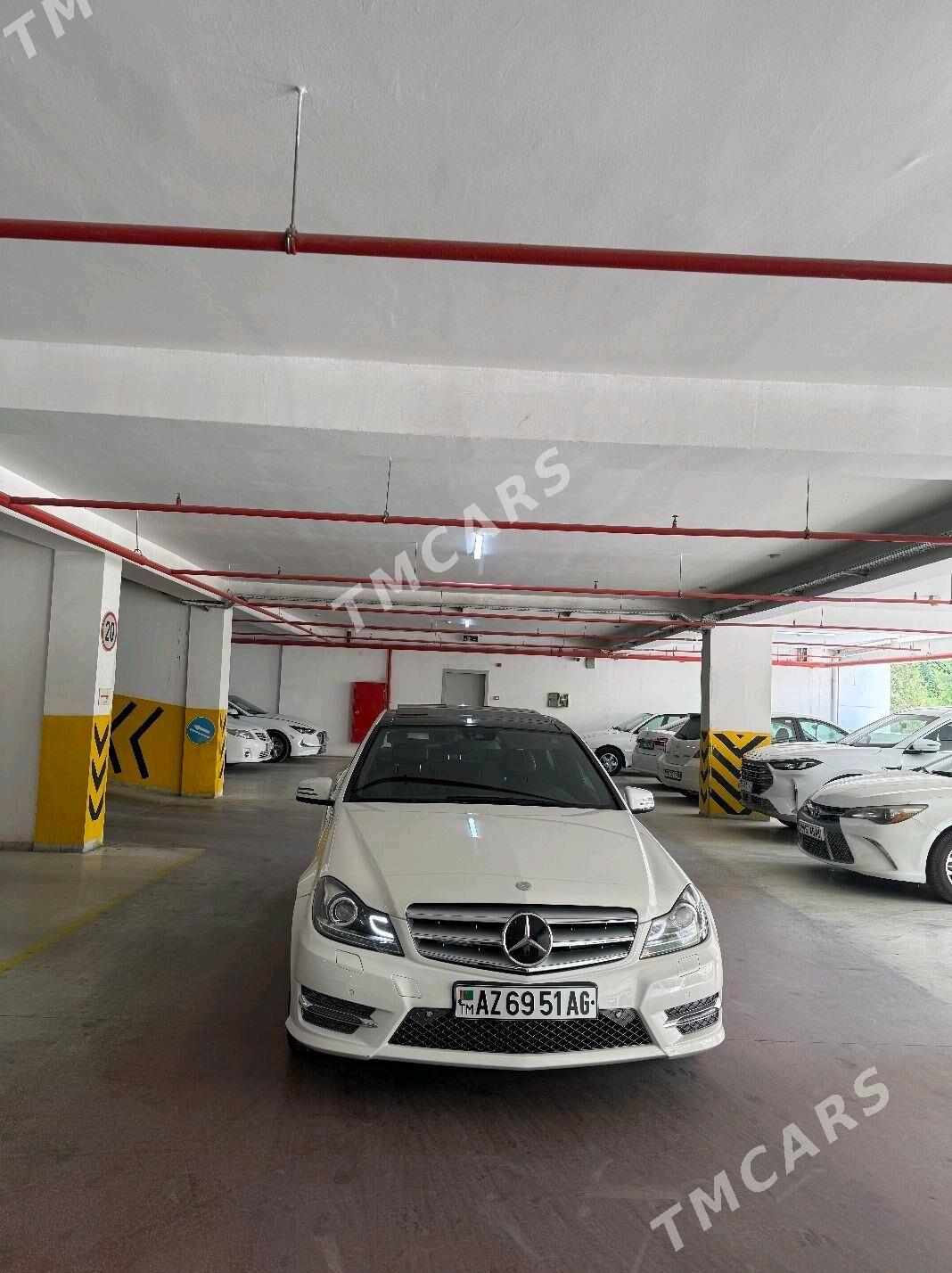 Mercedes-Benz C350 2012 - 275 000 TMT - Aşgabat - img 6