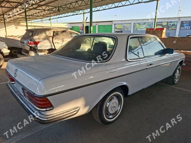 Mercedes-Benz 230E 1983 - 195 000 TMT - Aşgabat - img 3