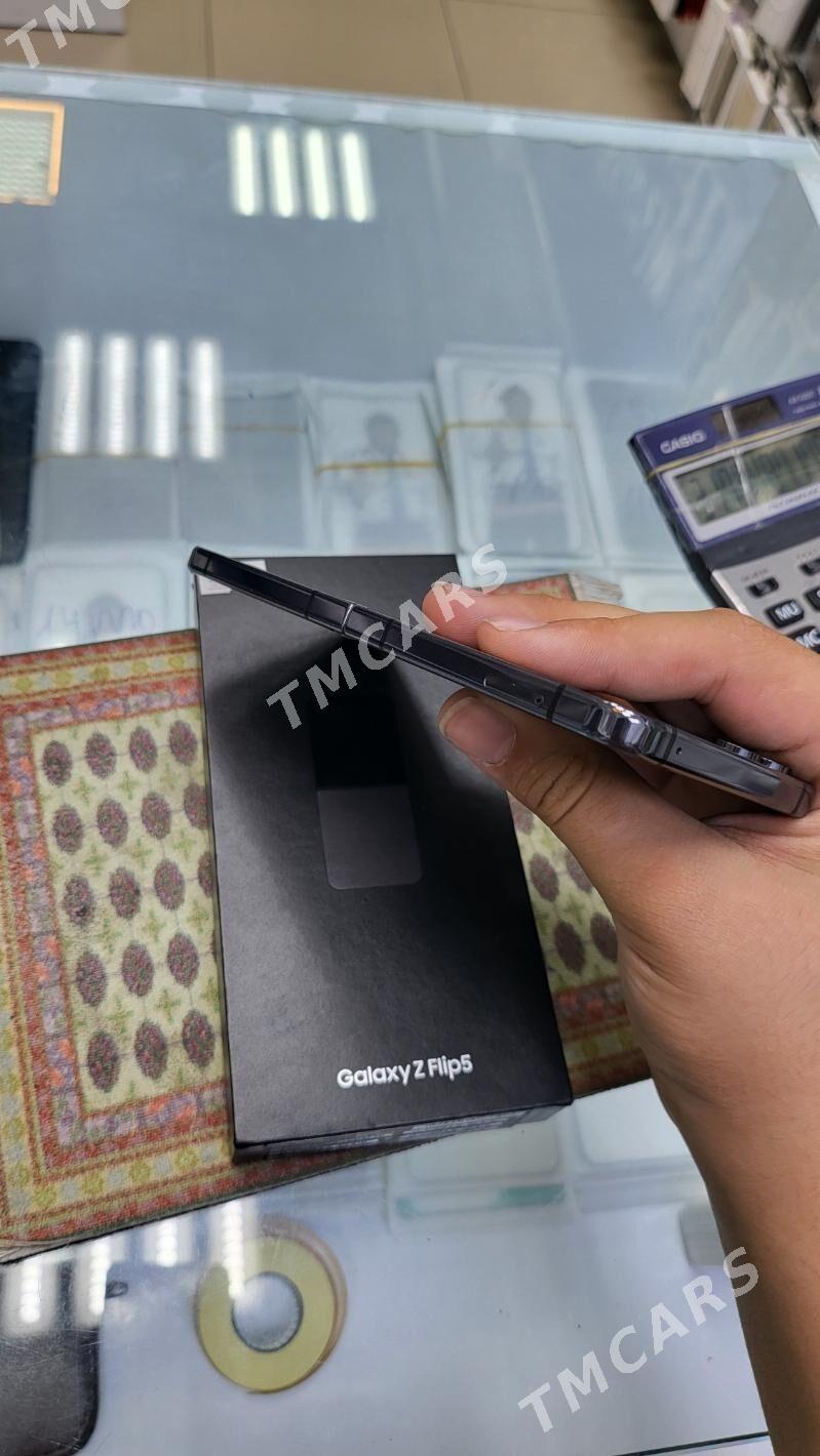 Z flip5 gara 256gb ram 8 - Торговый центр "15 лет Независимости" - img 3