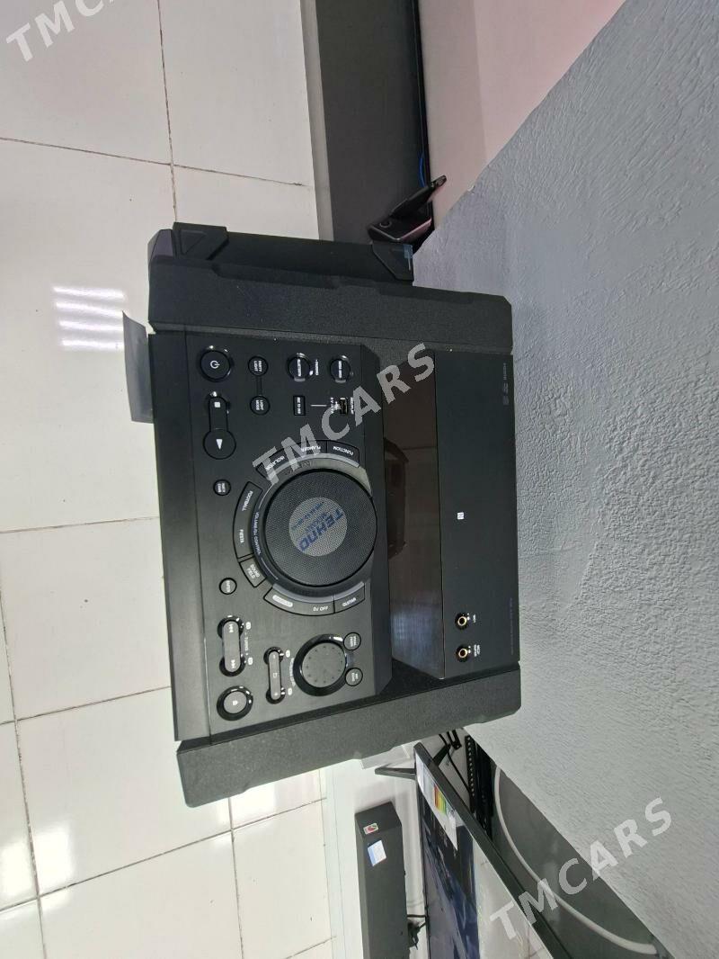 SONY - Гуртли - img 5