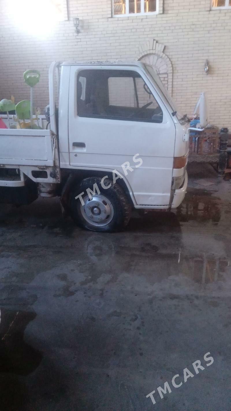 Isuzu Elf 1991 - 40 000 TMT - Туркменабат - img 8