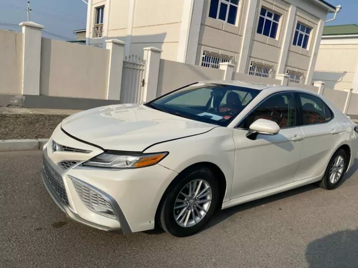 Toyota Camry Hybrid 2019 - 275 000 TMT - Türkmenabat - img 8