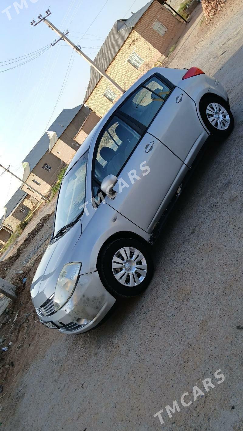 Nissan Versa 2006 - 110 000 TMT - Бабадайхан - img 6