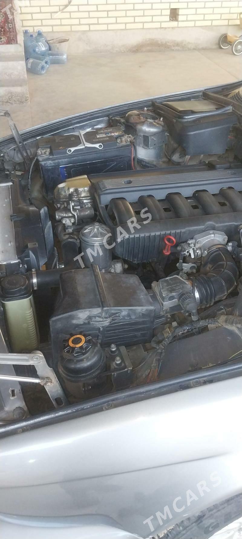 BMW 520 1991 - 55 000 TMT - Мары - img 5