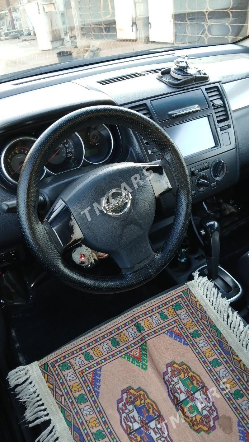 Nissan Versa 2006 - 110 000 TMT - Бабадайхан - img 7