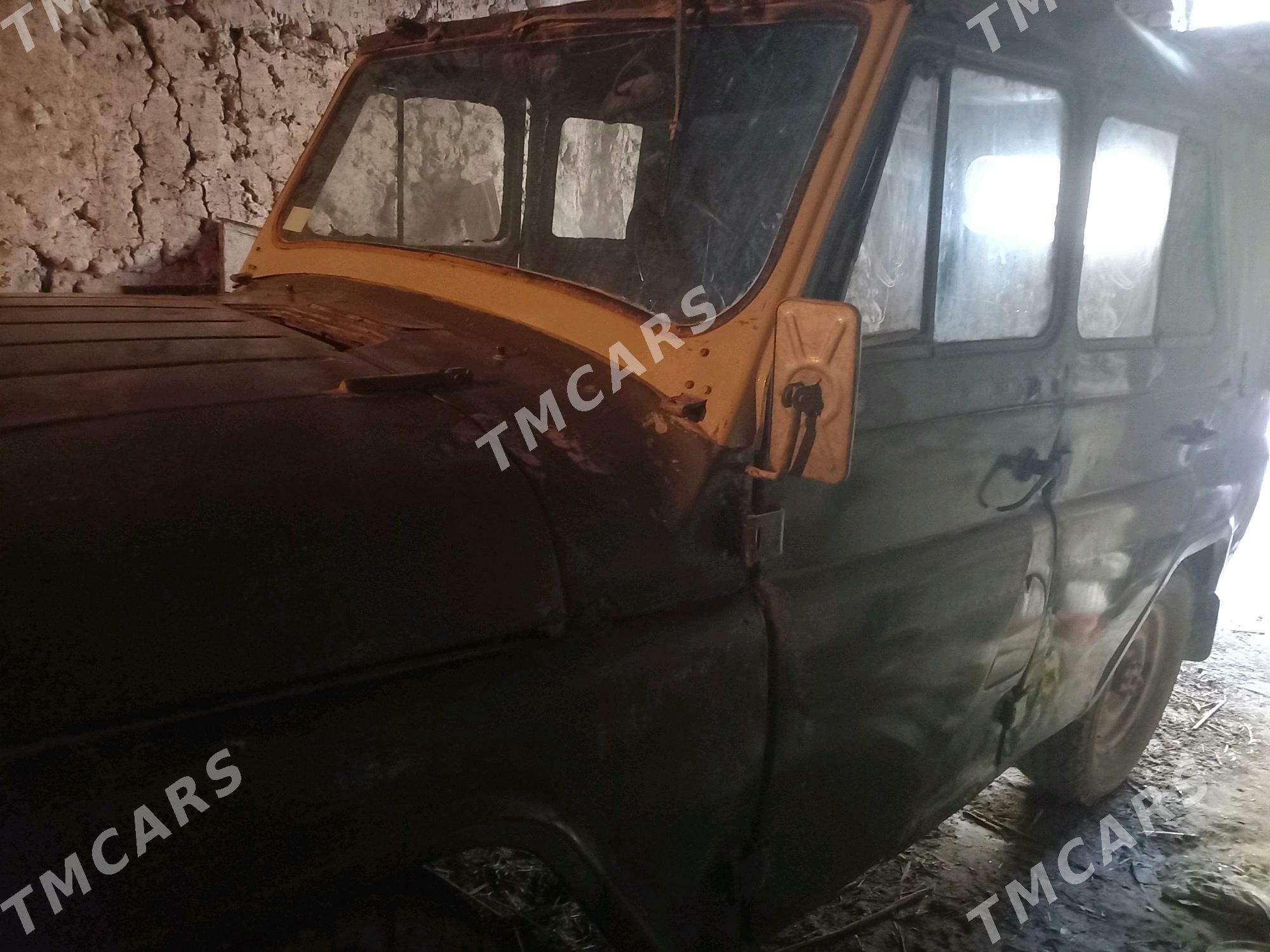 UAZ 469 1980 - 9 000 TMT - Гурбансолтан Едже - img 3