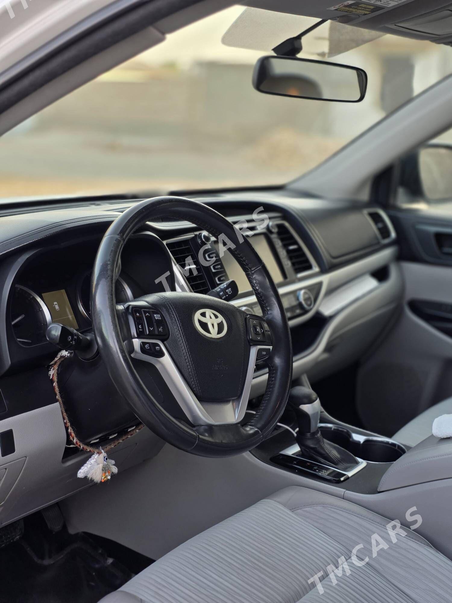 Toyota Highlander 2016 - 390 000 TMT - Ашхабад - img 6