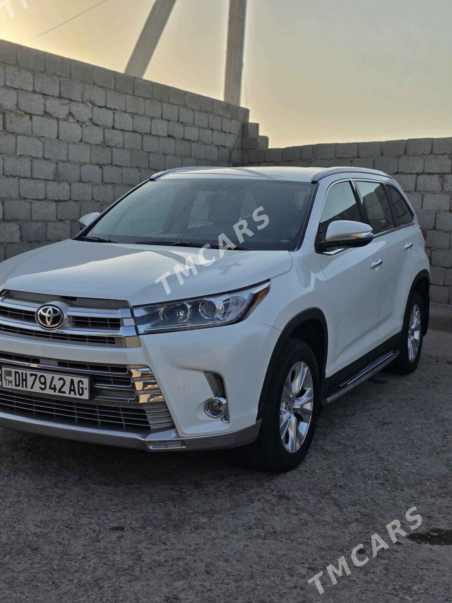 Toyota Highlander 2016 - 390 000 TMT - Ашхабад - img 7