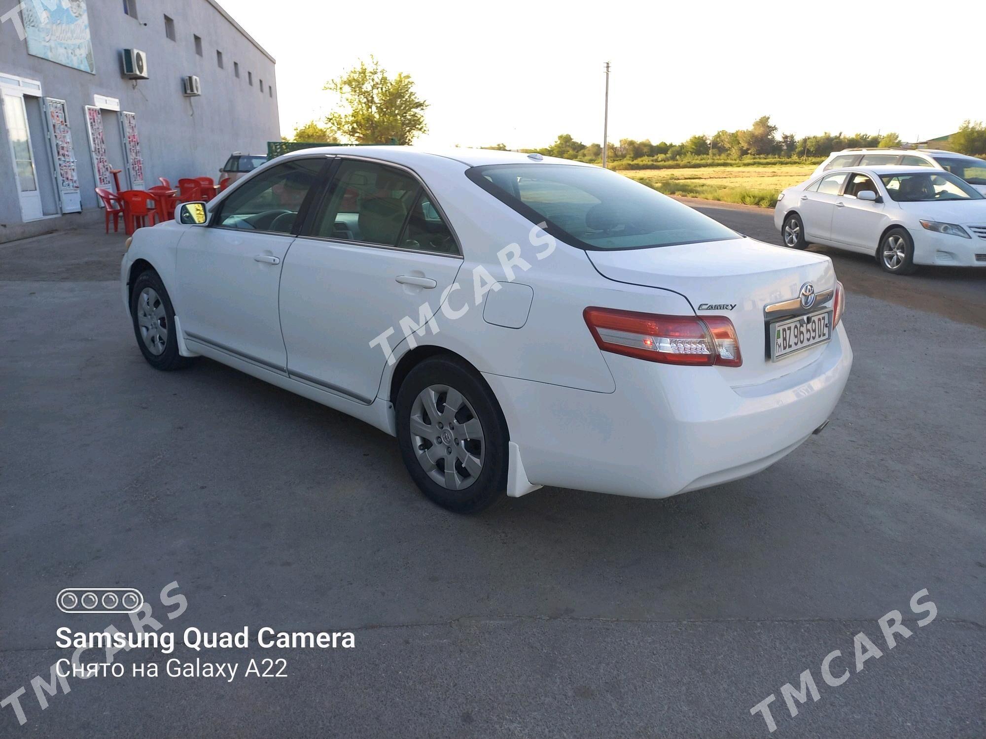 Toyota Camry 2010 - 190 000 TMT - Daşoguz - img 2