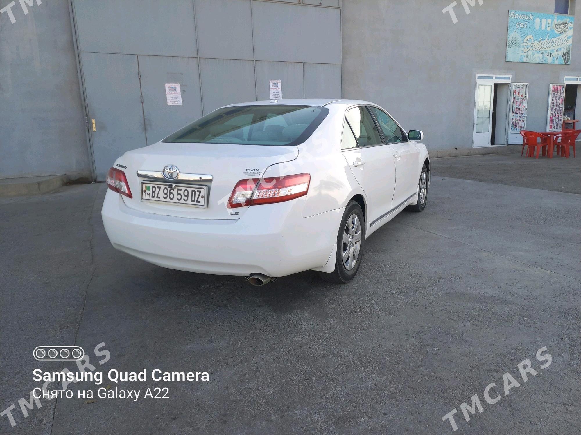 Toyota Camry 2010 - 190 000 TMT - Daşoguz - img 3