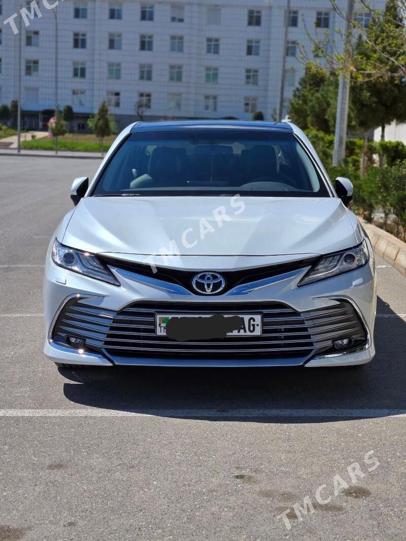 Toyota Camry 2022 - 570 000 TMT - Ашхабад - img 2