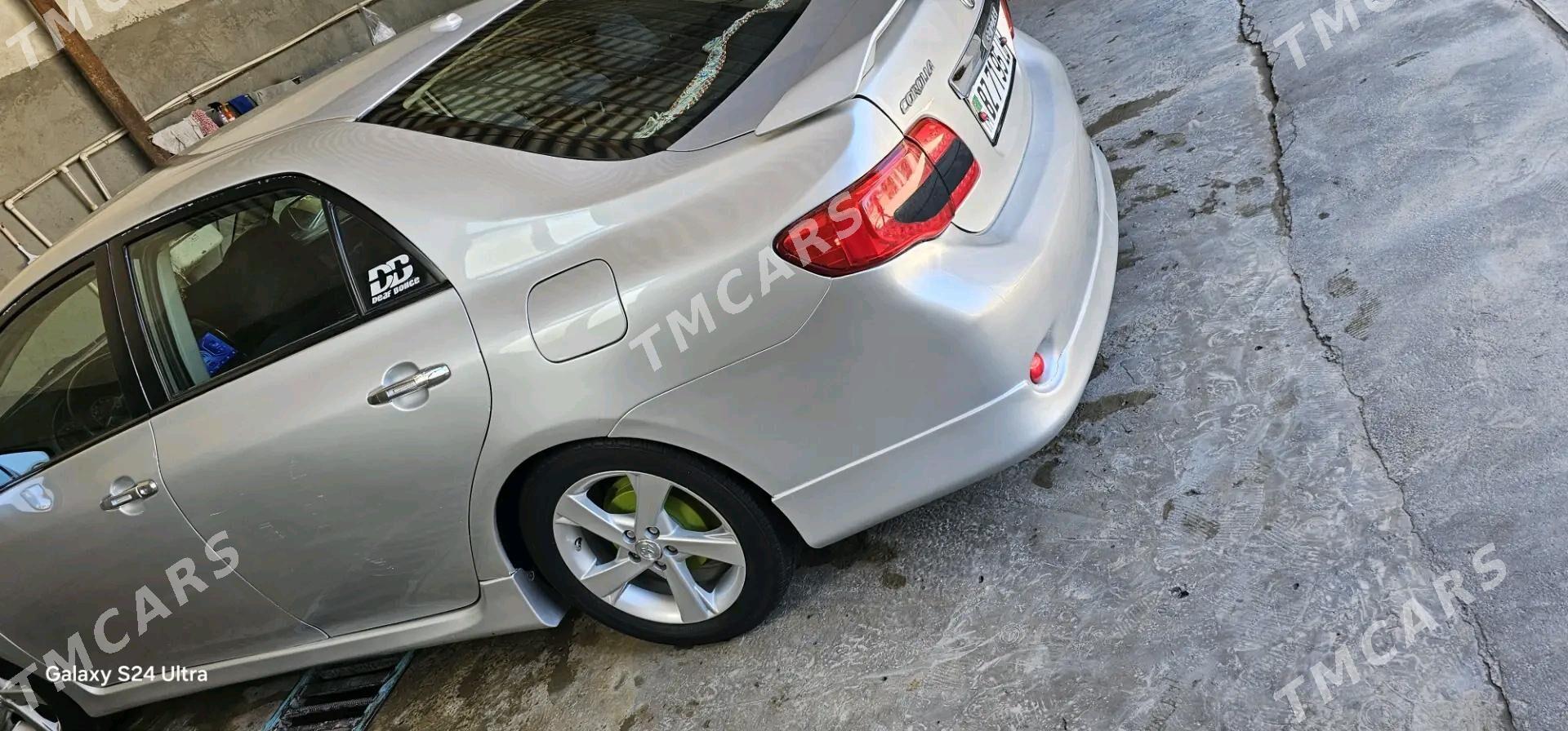 Toyota Corolla 2010 - 140 000 TMT - Чарджоу - img 3