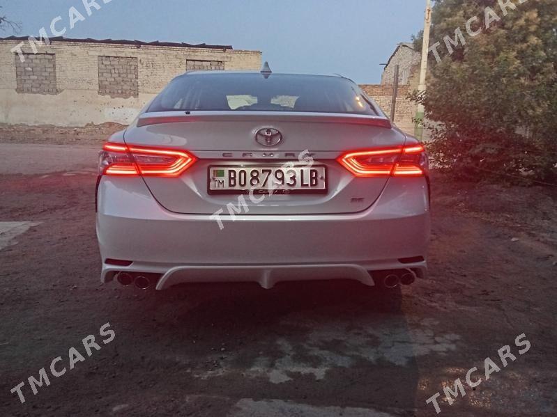 Toyota Camry 2021 - 330 000 TMT - Türkmenabat - img 3